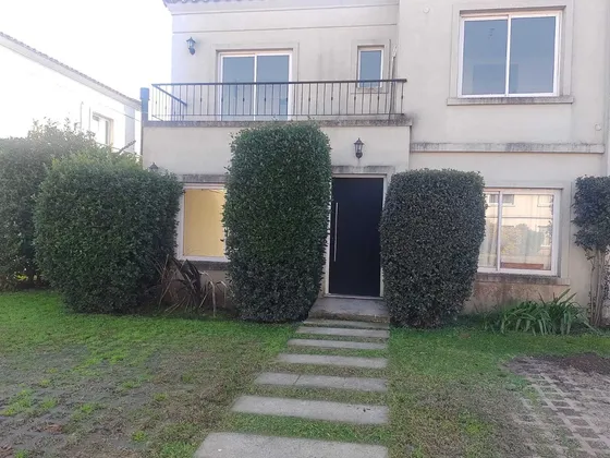  Dúplex  En Alquiler En La Angelica, Pilar