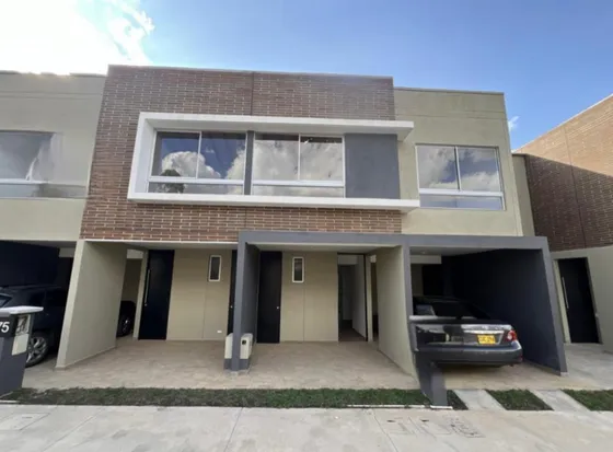 Casa De 2 Niveles En Venta En La Ceja A 2 Km Via Hacia La Union