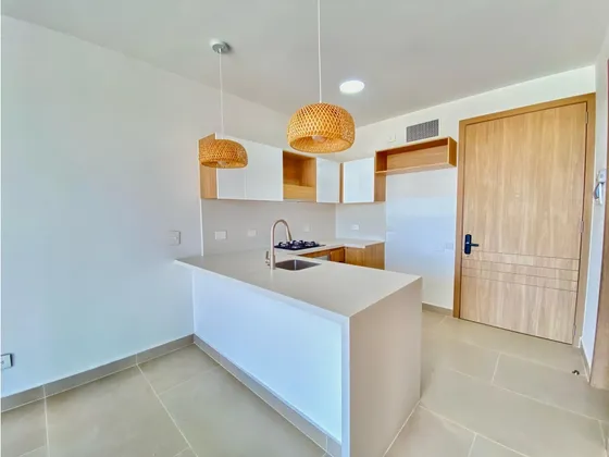 Zona Norte - Venta De Apartamento En Baia Kristal.