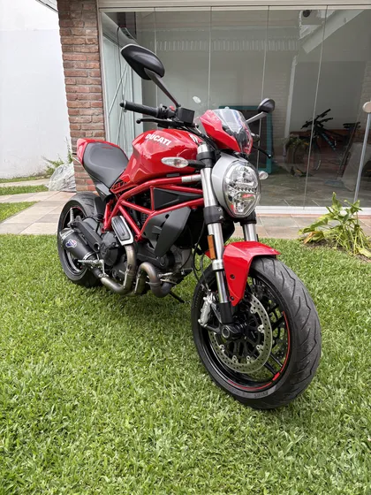 Ducati Moster 797