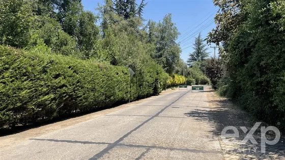 Parcela En Venta En Lo Barnechea- Condominio Exclusivo 