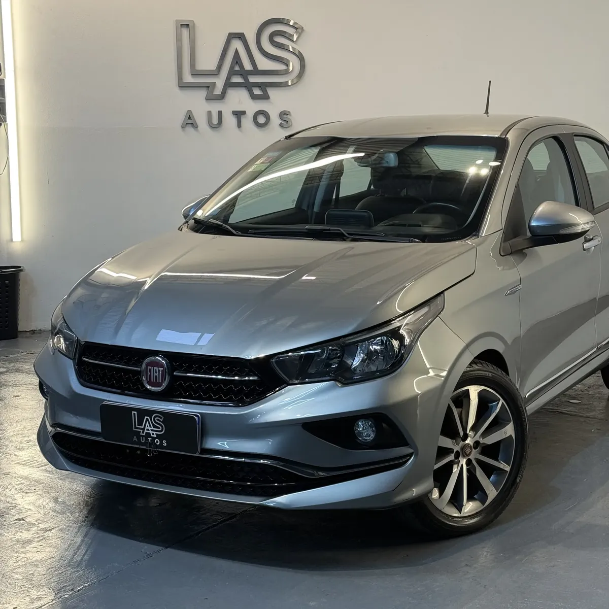 Fiat Cronos 1.8 16v Precision AT6 Pack Premium538452159565680642