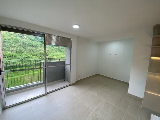  Apartamento En Arriendo Ubicado En Itaguí Sector Santa María  (27600).