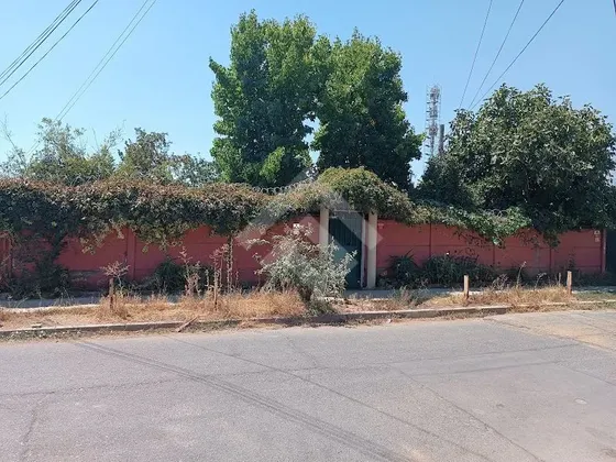 Casa En Venta De 3 Dorm. En La Florida