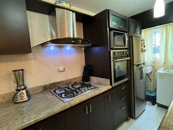 Apartamento Paraparal Conj. Pomarrosa Ofg-sf Oportunidad 