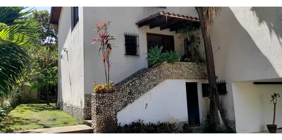 Se Vende Casa 469m2 Los Palos Grandes 8532