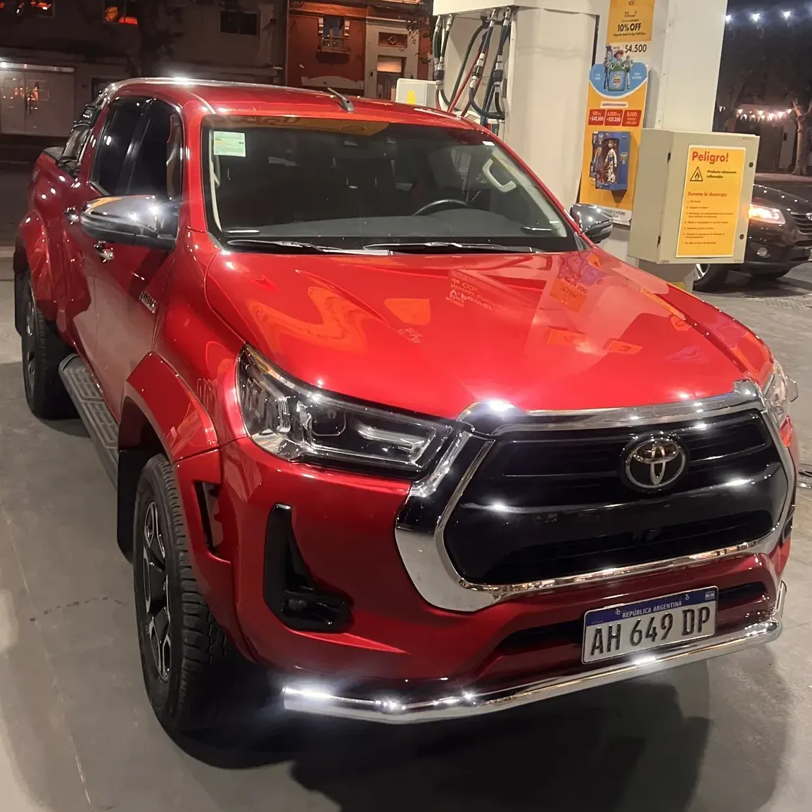 Toyota Hilux Pick-Up 2.8 Cd SRX 204 HP 4x4 Automatic Transmission