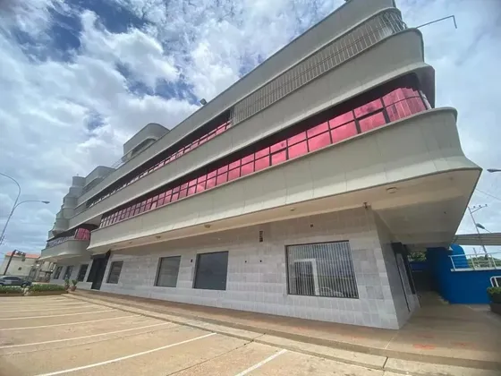 Cgi+ Luxury El Tigre, Alquila Local Comercial En El C.c Pelfer
