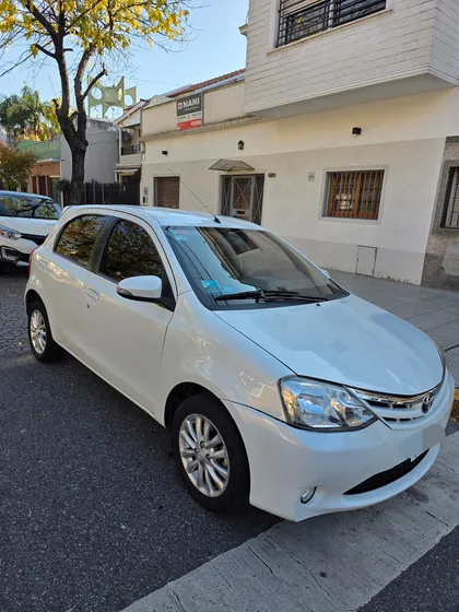 Toyota Etios 1.5 Xls
