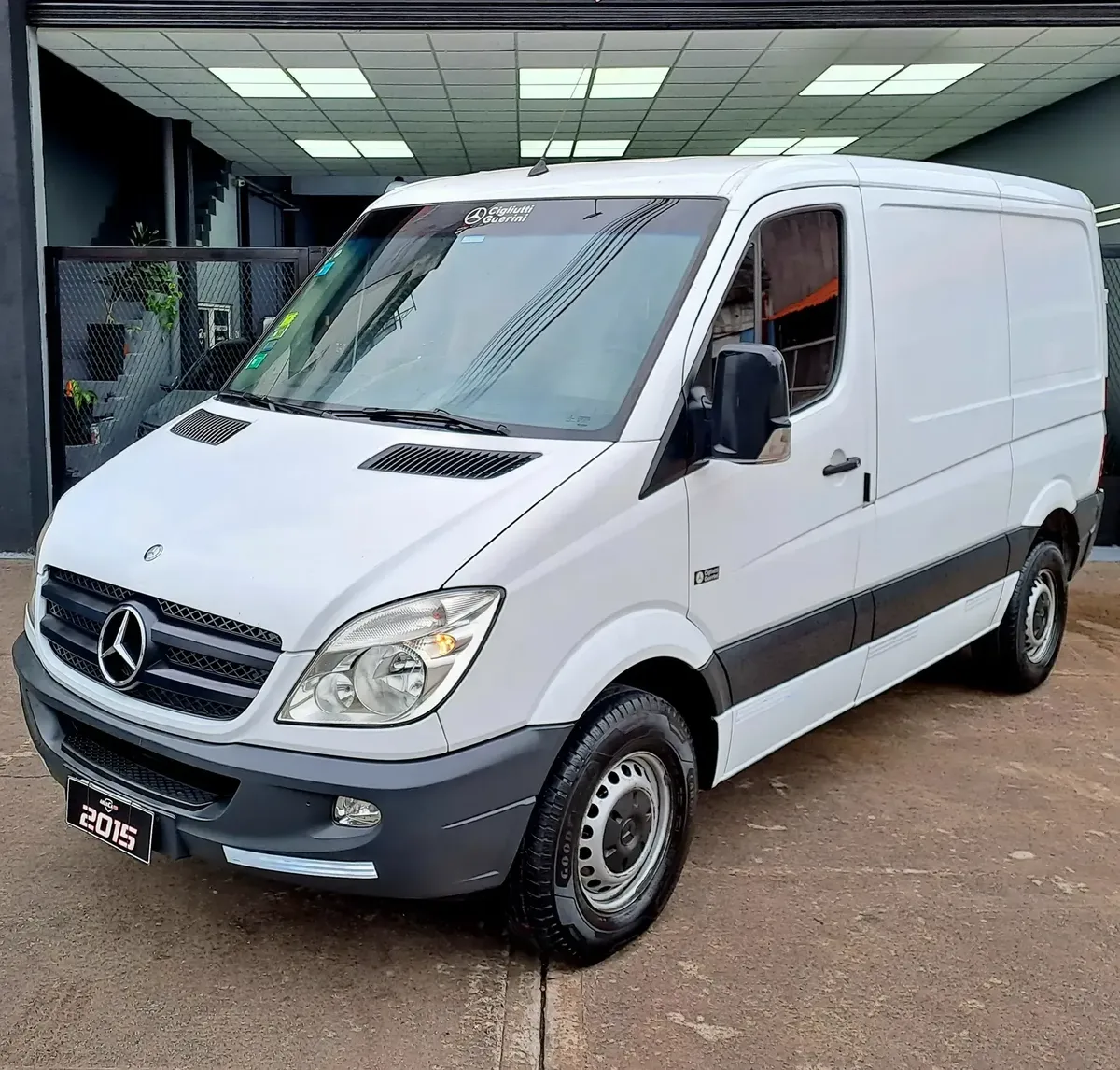 Mercedes-Benz Sprinter 2.1 411 Street 116 hp 3250 V2 Tn Aa