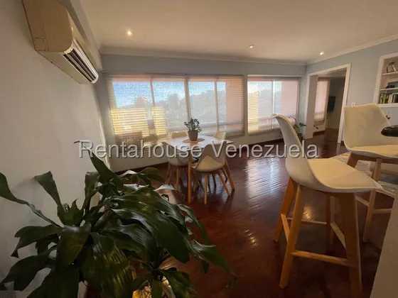 Apartamento En Alquiler En El Rosal Con Modernos Espacios 