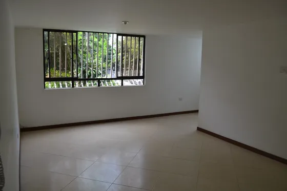 Apartamento En Venta La America Conjunto Residencial Los Pinos