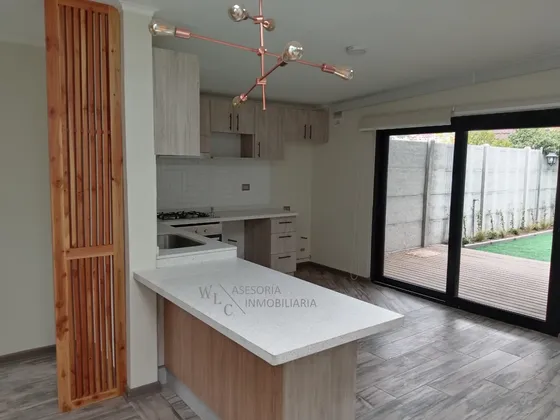 Arriendo Casa Nueva, Sin Uso, 2 Dorm, Las Condes