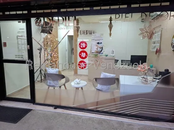 Juan Carlos González. Renta House Carabobo Vende Fondo De Comercio Salud, Estética Y Belleza Cc Las Chimeneas Urb. Las Chimeneas Valencia 