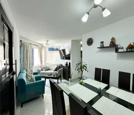 A La Venta Lindo Apartamento En Los Alamos, En Tercer Piso Sin Ascensor