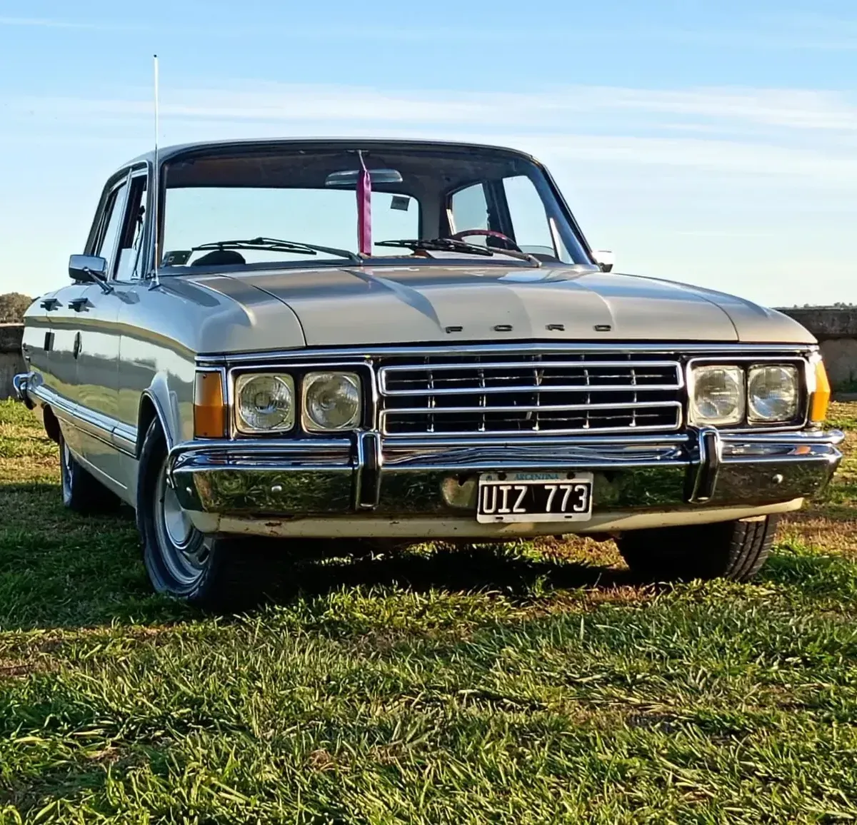 Ford Falcon 3.0 Lujo563690269552814083