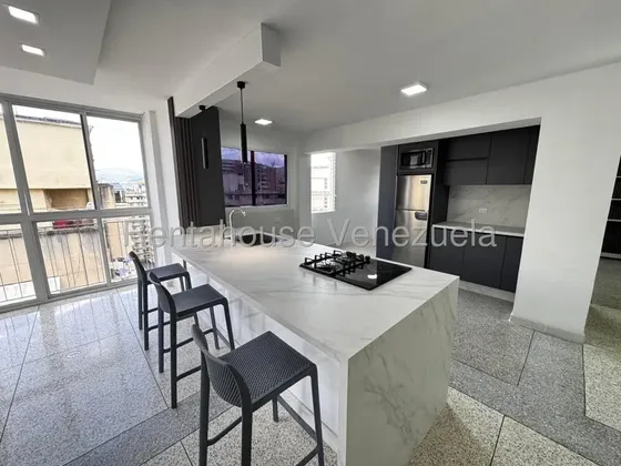 Apartamento En Alquiler - Cg 27-2623