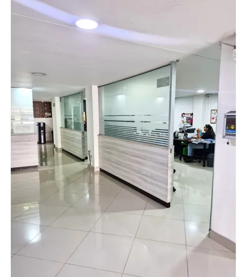 Local En Arriendo En Suramericana, Medellín