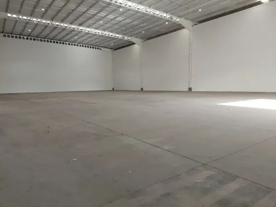 Bodega En Arriendo De 1.616 M2, Rm