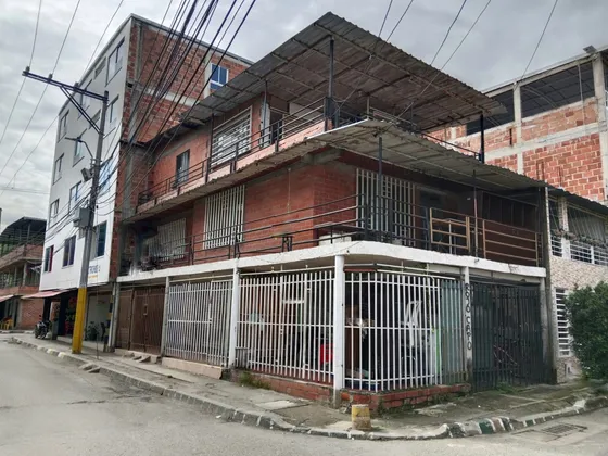 Se Vende Casa  Con Rentabilidad A 5 Minutos De Cali Barrio Ciudad Del Campo Palmira