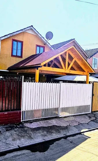 Excelente Casa 3/dormitorios, 1/baño, Maipú