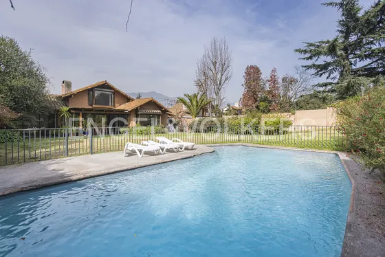 Huinganal Con Vista Al Campo De Golf