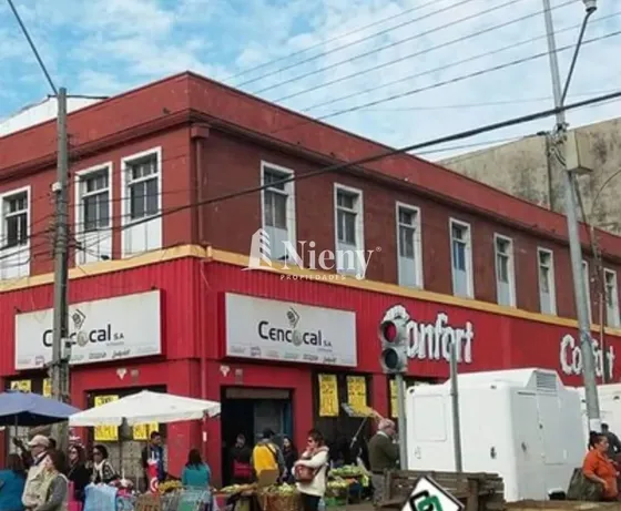 Local Comercial En Arriendo Uruguay Con Yungay En Valparaíso