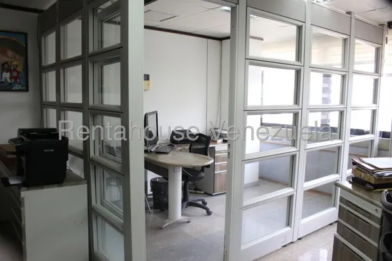 Oficina En Alquiler En El Rosal Mls 25-7683 Yf