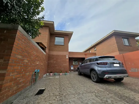 Casa En Venta En Valle Araucarias