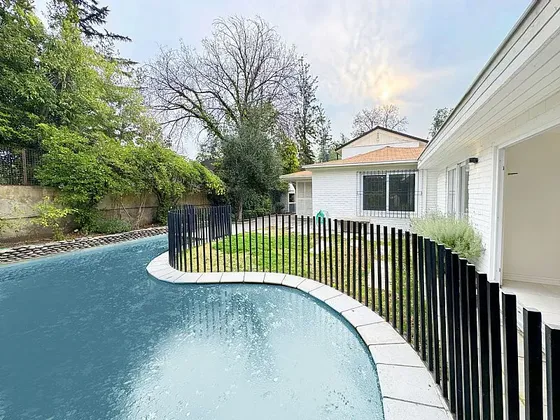 Espectacular Casa - Jardin Del Este - Alianza Francesa