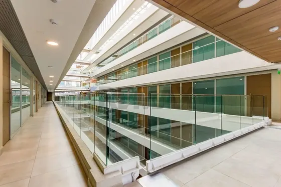 Arriendo Oficina A Pasos Clínica Las Condes