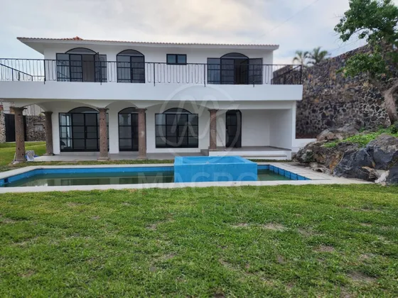 Casa En Venta En Real De Oaxtepec 