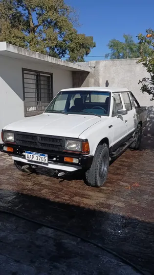 Nissan 720 Sd23