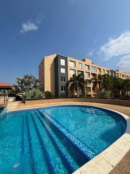 Hermoso Apartamento En Residencias Entremares . Ciudad De Lecheria , Al Frente De Playa Los Canales 