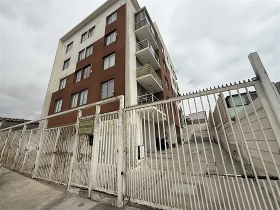Departamento En Venta De 2 Dorm. En Antofagasta