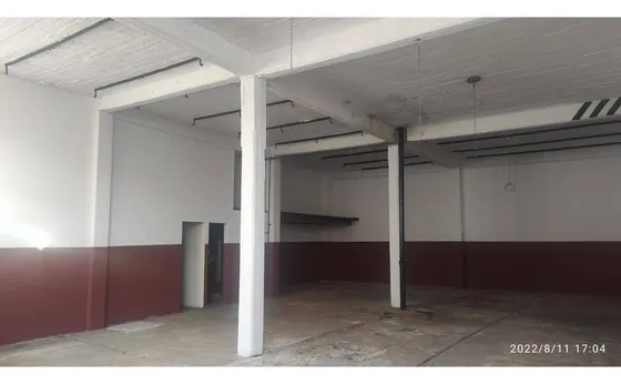 Galpón De 250m2 En Ph