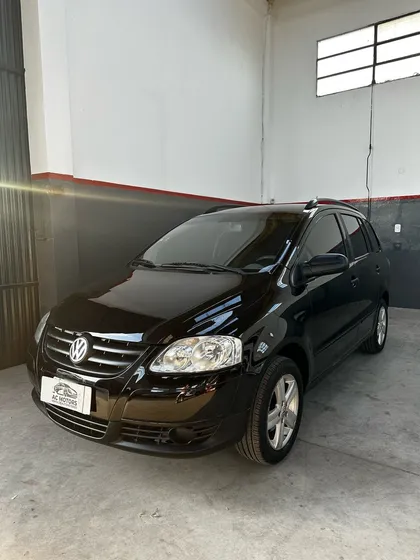 Volkswagen Suran 1.6 I Highline 90d