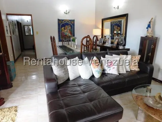 Milagros Inmuebles Casa Venta Cabudare Lara Av Intercomunal Barquisimeto Acarigua Divina Pastora Economica Residencial Economico Código Inmobiliaria Rent-a-house  25-7668