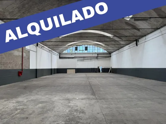 Deposito En Inmejorable Ubicacion Sobre Panamericana Olivos 639 M2 - Alquilado