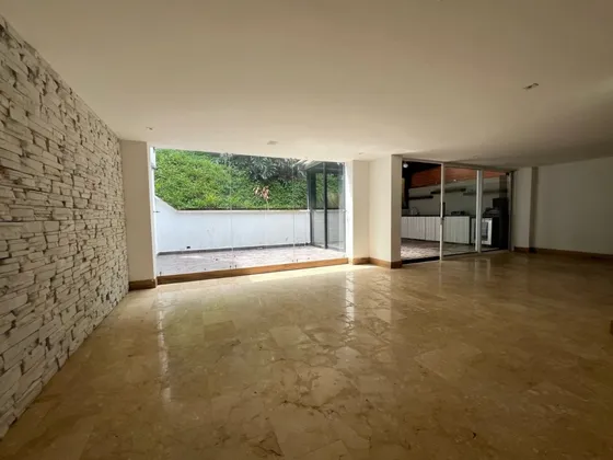 Casa En Arriendo, El Poblado