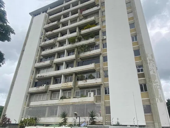 Apartamento En Alquiler De 155 M2 En Los Palos Grandes