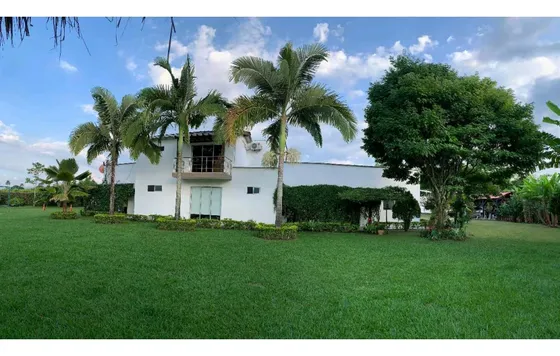 Venta De Exclusiva Propiedad Campestre En Cerritos