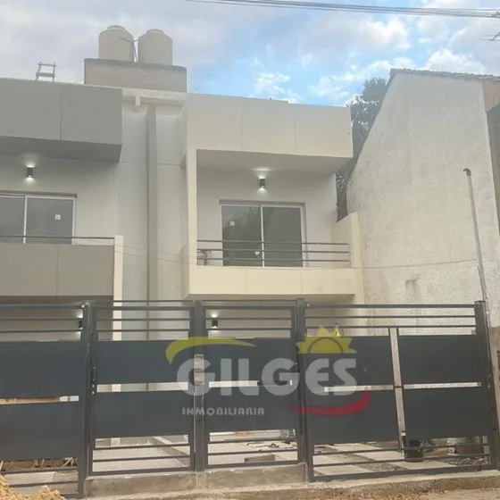 Venta Triplex  4 Amb.  En Villa Sarmiento  A Estrenar C/cochera