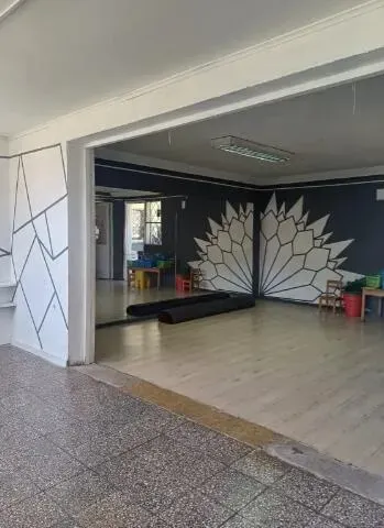 Casa Comercial 5 Dormitorios 3 Baños