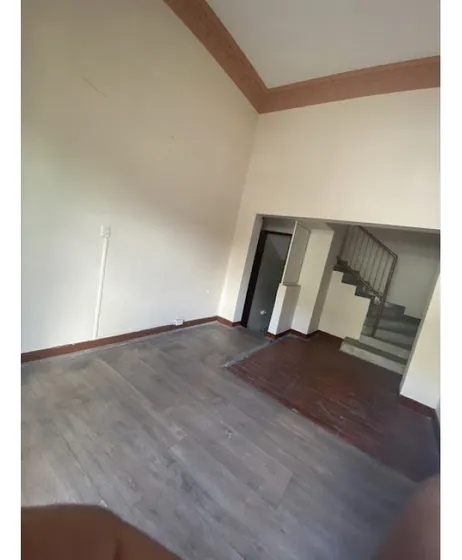 Vendo Casa Lote En El Centro De Medellín Sector Villa Nueva 2 Niveles