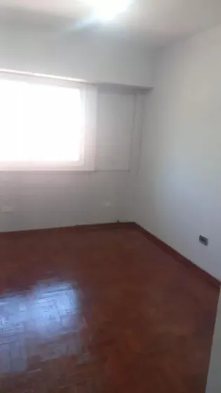 Departamento En Venta - 2 Dormitorios 1 Baño - 70mts2 - Villa De Mayo