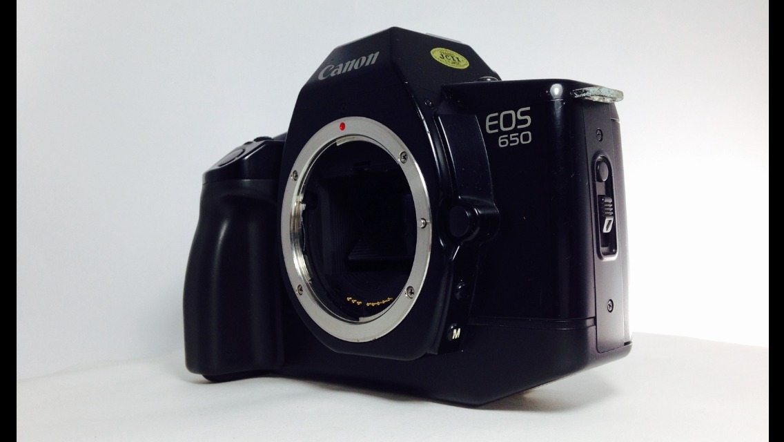 Camara Canon Eos 650 Con Manual (inv 289) | Mercado Libre