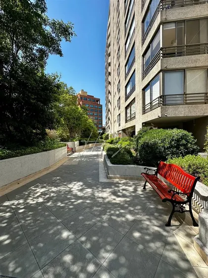 Dpto En Venta De 1d Zona Residencial -las Malvas- Las Condes
