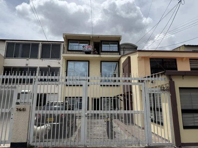 Comercial (casa Para Comercio) En Venta En Villa Mayor Oriental. Cod V1964