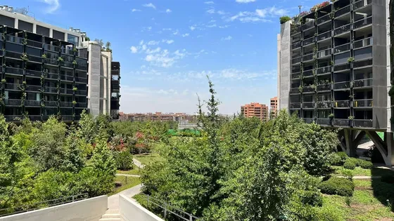 Departamento En Condominio En Venta De 4 Dorm. En Vitacura